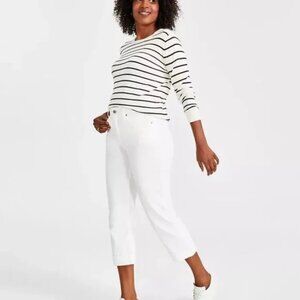 NWTS Style & Co Bright White Curvy Capris Size 4(A-2)